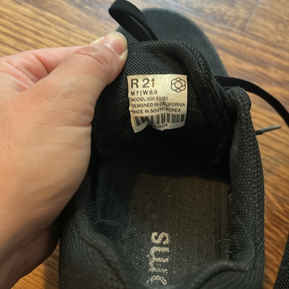 Black Atoms, barely used, 8.5 (or M7) - Picture 4 of 4